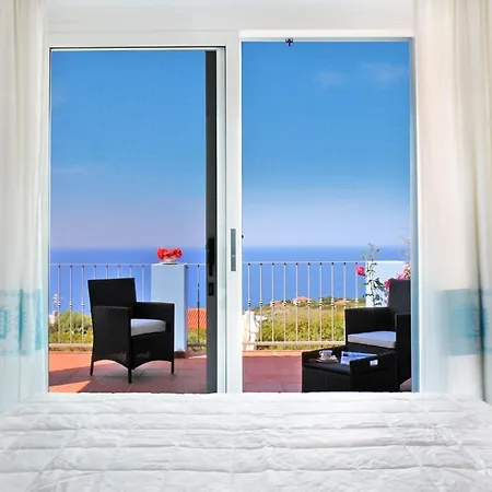 Pischinas בית הארחה